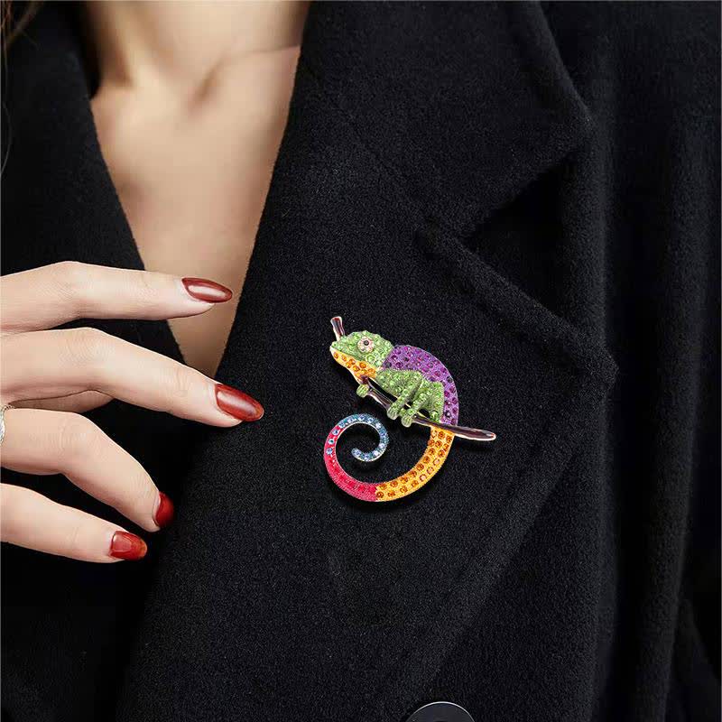 Women's Colorful Chameleon Lizard Brooch - image 4