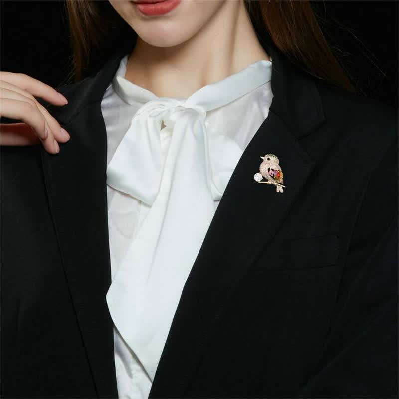 Women's Magpie Branch Zircon Brooch - image 1