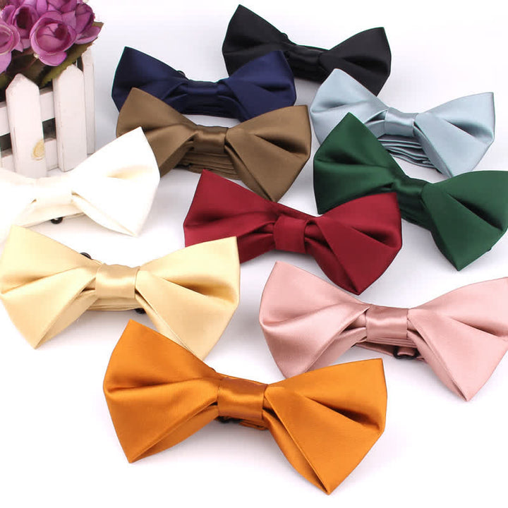 Men's Figure-Eight Twist Shaped Bow Tie - image 0