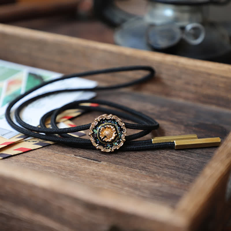 Vintage Style Gold Detailed Sunflower Bolo Tie - image 6