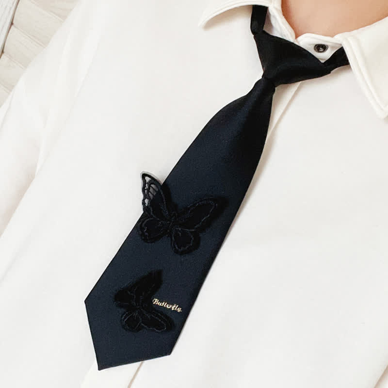 Men's Pre-Tied Leisure Style Butterfly Small Necktie - image 1