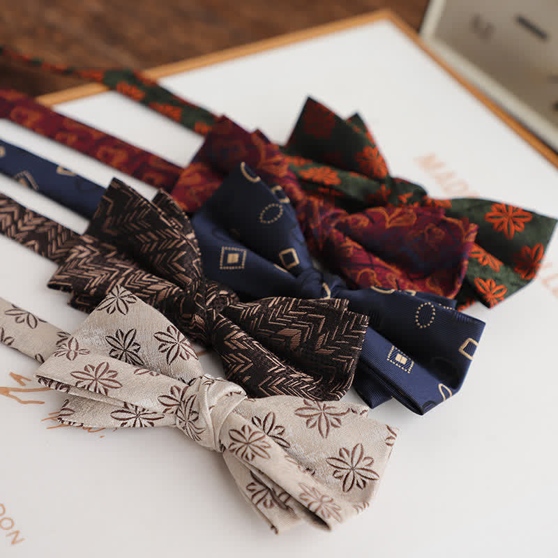 Men's Vintage Floral Pattern Wedding Suit Bow Tie - image 1