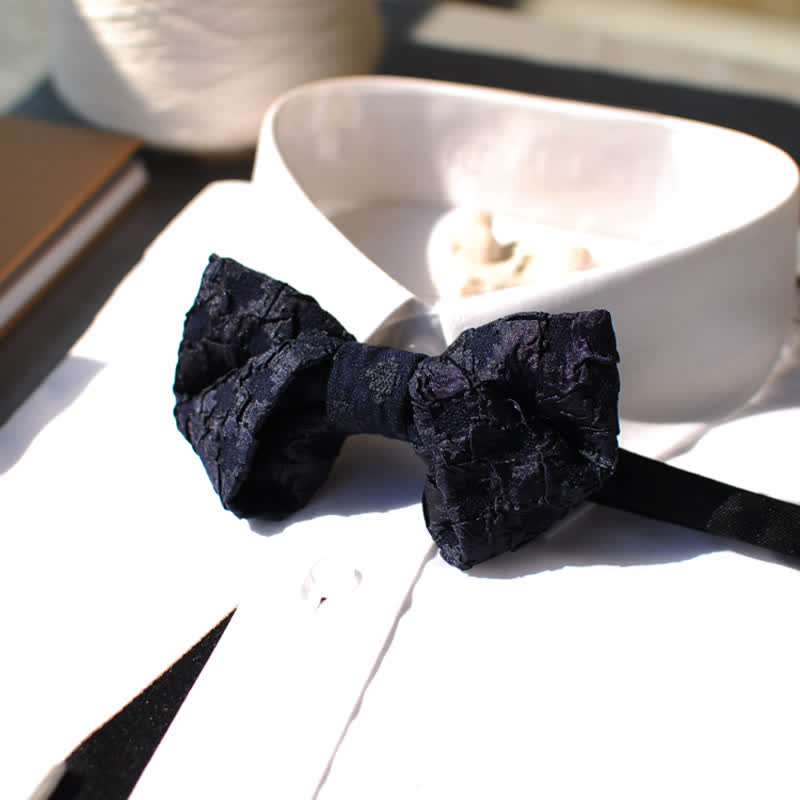 Men's Elegant Black Jacquard Floral Bow Tie - image 0