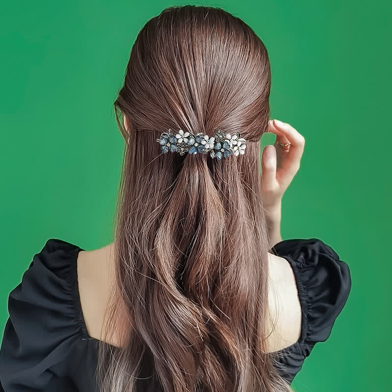 Women's Cute Little Daisy Flowers Hair Clip - image 1