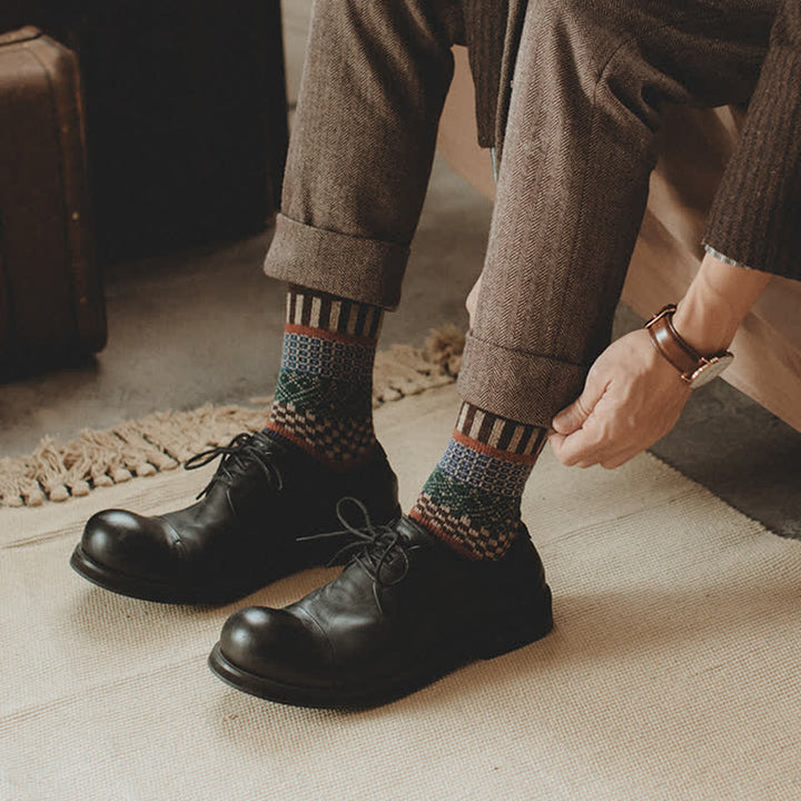 5Pcs Men's Retro Ethnic Totem Crew Socks - image 0