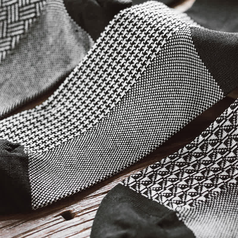 Men's Black Leisure Lattice Striped Crew Socks - image 6
