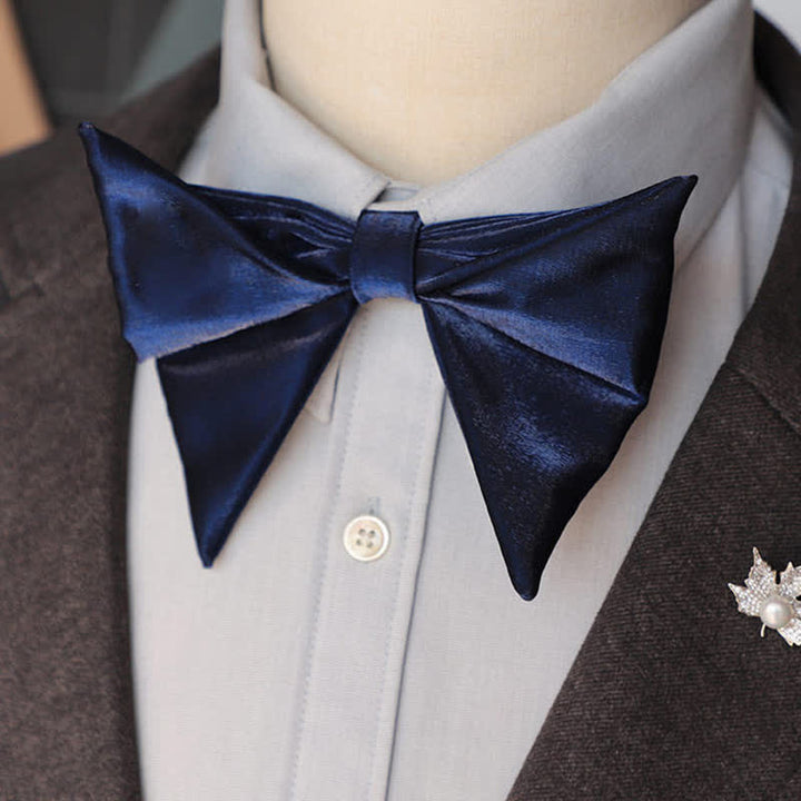 Men's Glossy Butterfly-Like Oversized Pointed Bow Tie - image 0