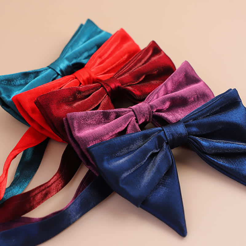 Men's Glossy Butterfly-Like Oversized Pointed Bow Tie - image 1