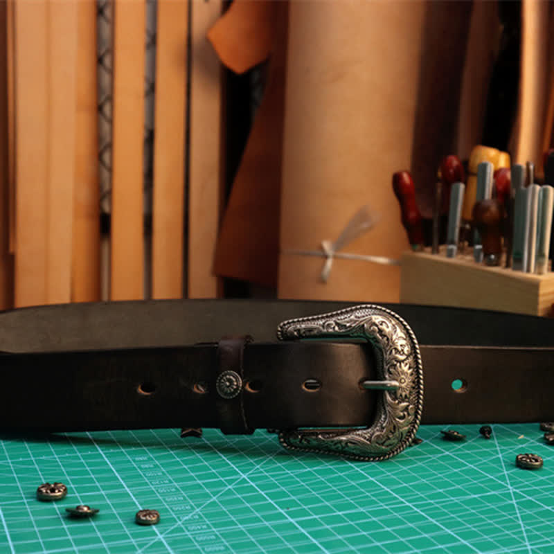 Men's Elegant Carved Flower Buckle Leather Belt - image 4