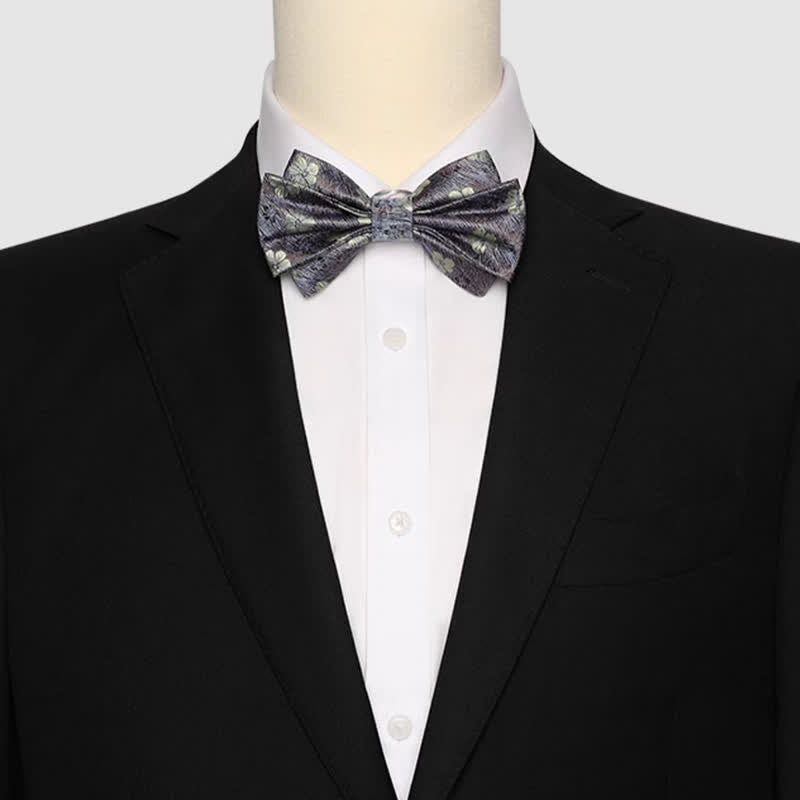 Men's Little Daisy Luxury Floral Bow Tie - image 1