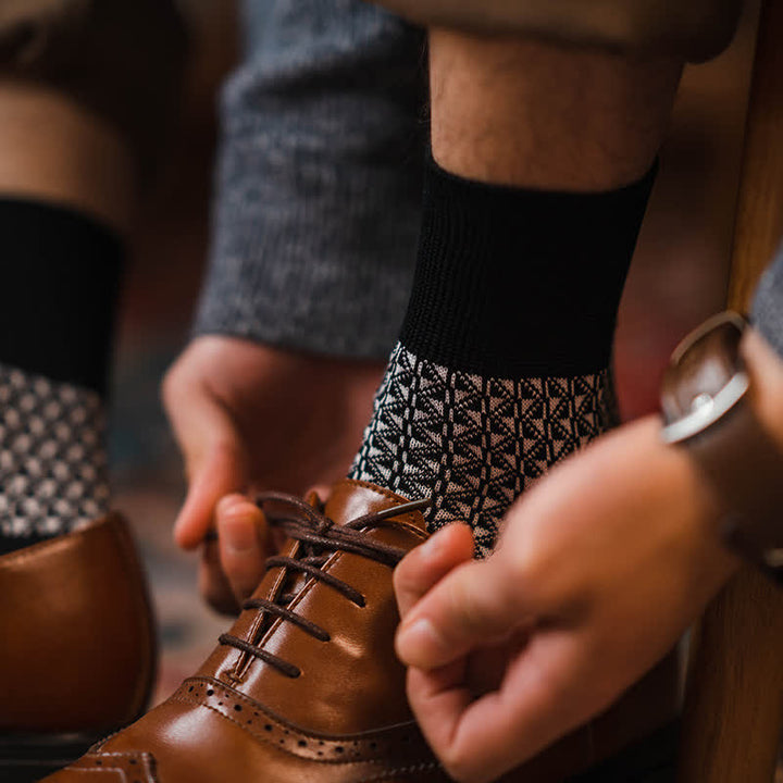 Men's Casual Black & White Mercerized Cotton Socks - image 0
