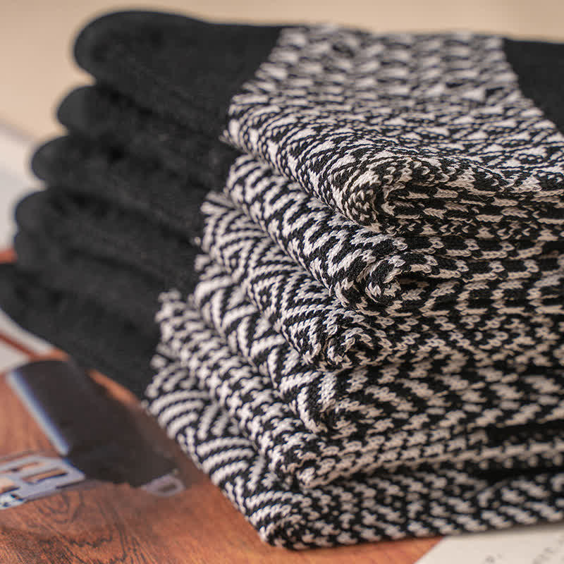 Men's Casual Black & White Mercerized Cotton Socks - image 8