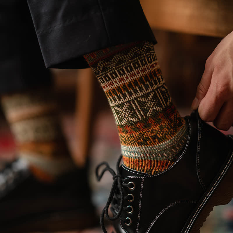 Men's Bold Colorful Knit Pattern Cotton Socks - image 0