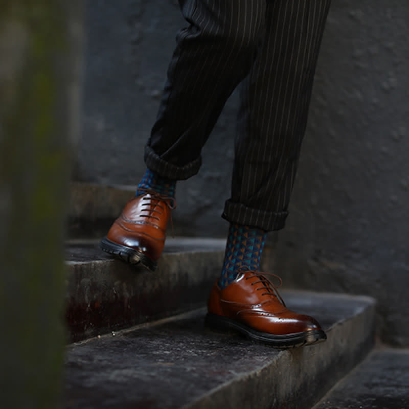 Contrasting Colors Triangle Pattern Cotton Socks - image 4