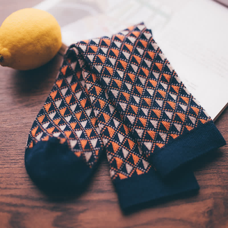 Contrasting Colors Triangle Pattern Cotton Socks - image 8