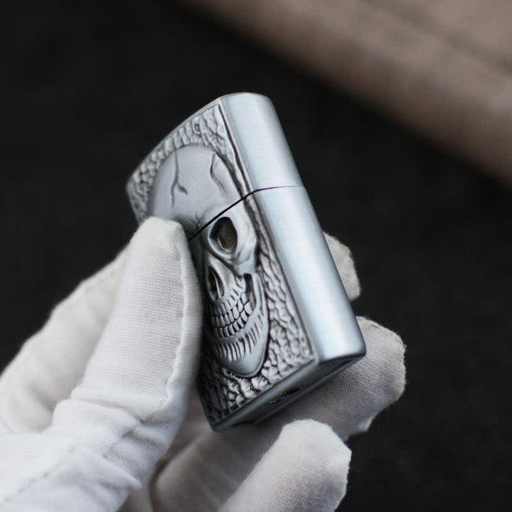 Large Skull Head Design Refillable Butane Lighter - image 11