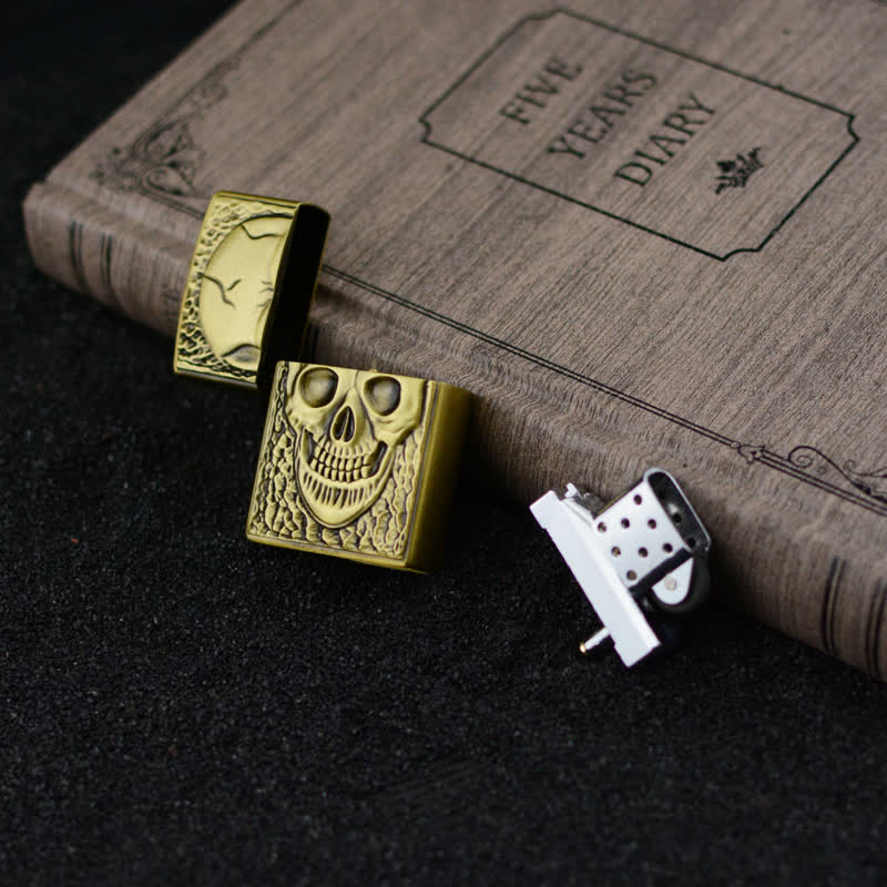 Large Skull Head Design Refillable Butane Lighter - image 3