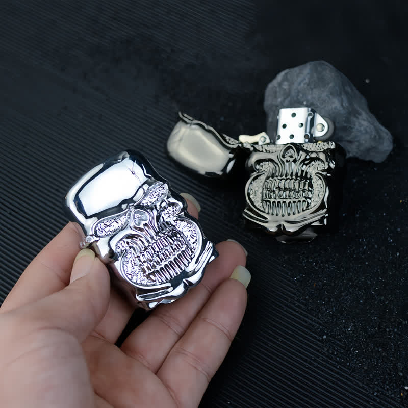 Retro Heavy Duty Armor Skull Refillable Kerosene Lighter - image 5