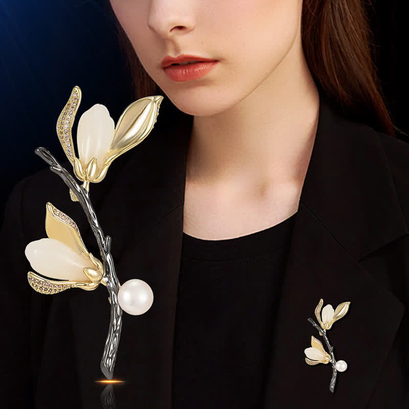 Women's Magnolia Luxury Imitation Pearl pin Brooch - image 1