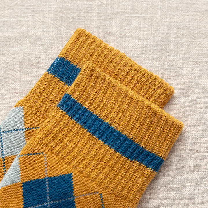 Diamond Checked British Style Cotton Crew Socks - image 16