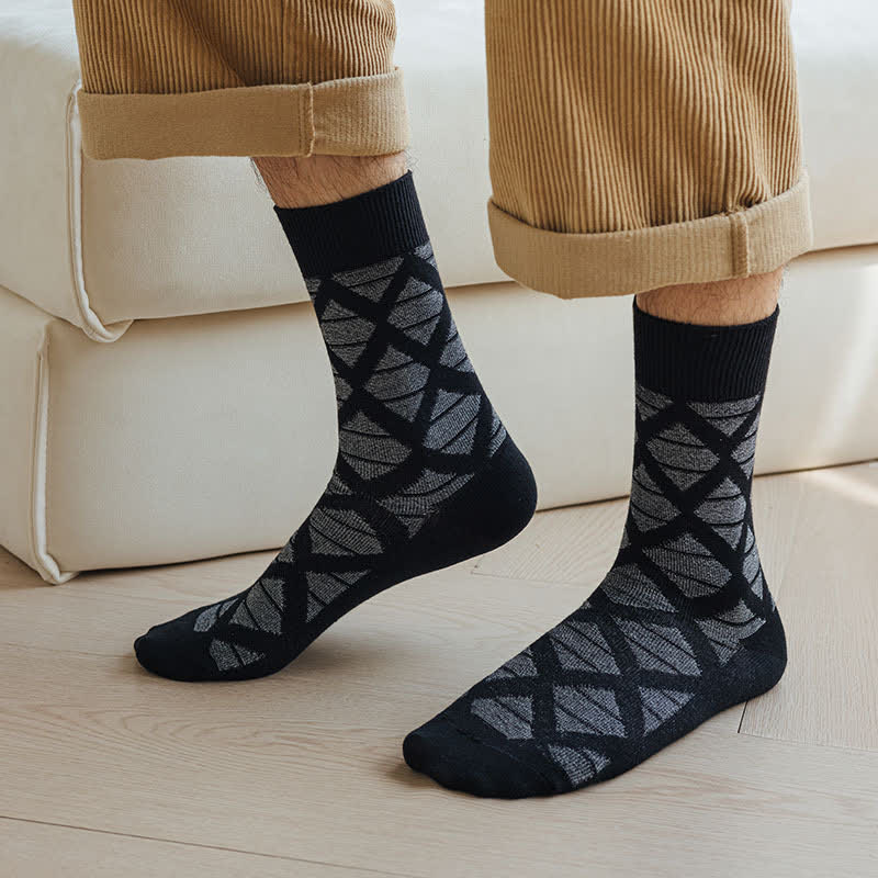 Diamond Pattern Fashion Plaid Knitting Cotton Crew Socks - image 0