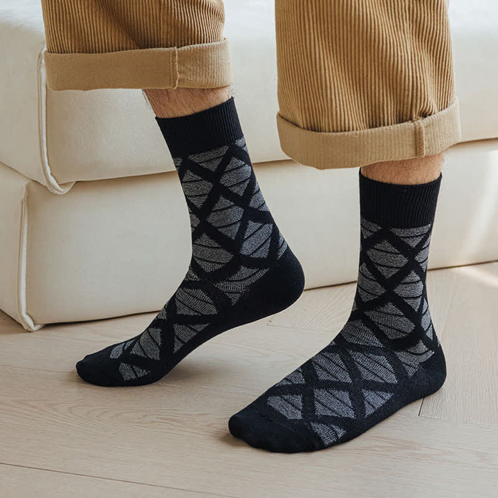 Diamond Pattern Fashion Plaid Knitting Cotton Crew Socks - image 0
