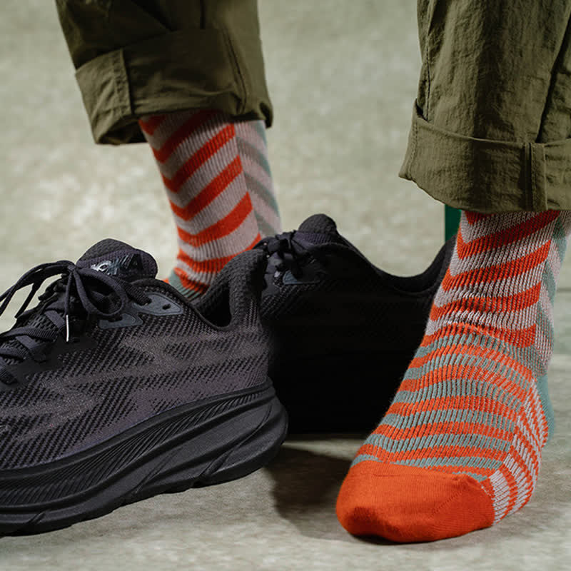 Classic Colorblock Arrow Striped Cotton Crew Socks - image 7