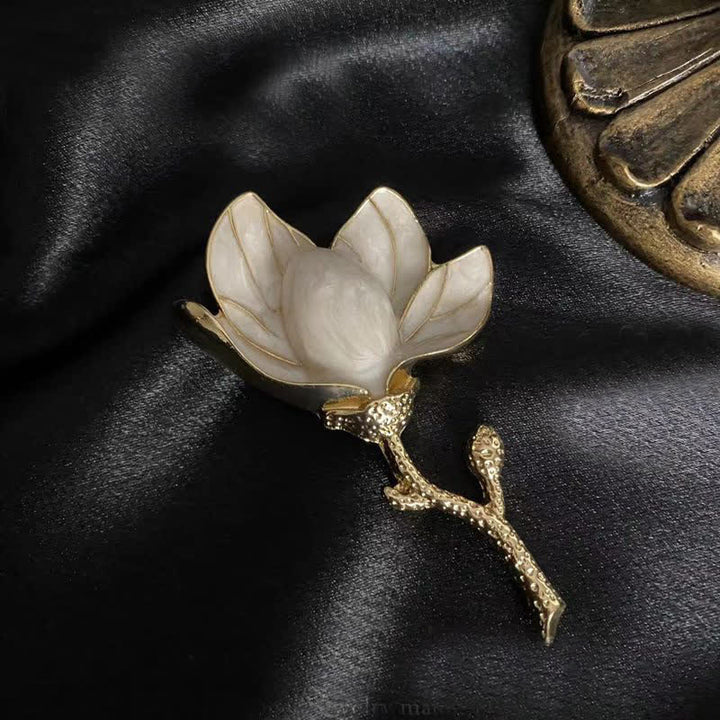 Women's Exaggerated Court Style White Magnolia Brooch - White - image 0
