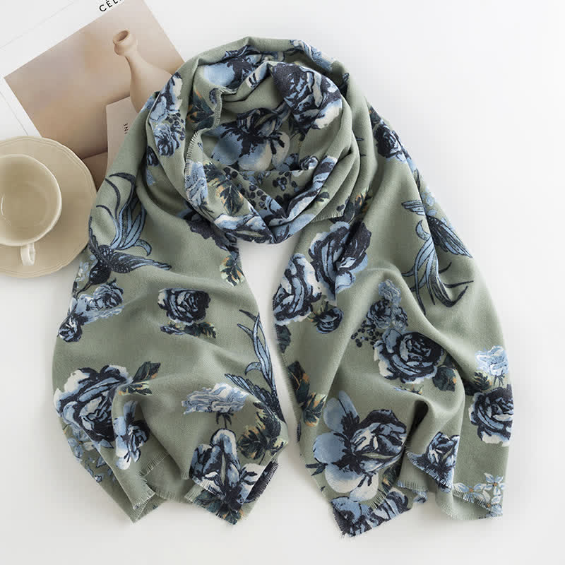 Women's Graceful Large Rose Romantic Pattern Scarf - Green - image 2