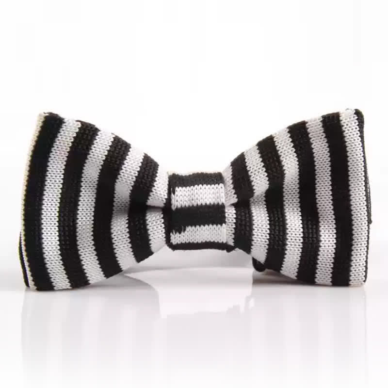 Men's Chic Novelty Striped Knitted Bow Tie - Black - image 0