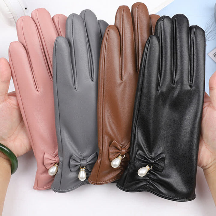 Women's Winter Velvet Pearl Leather Gloves - image 4