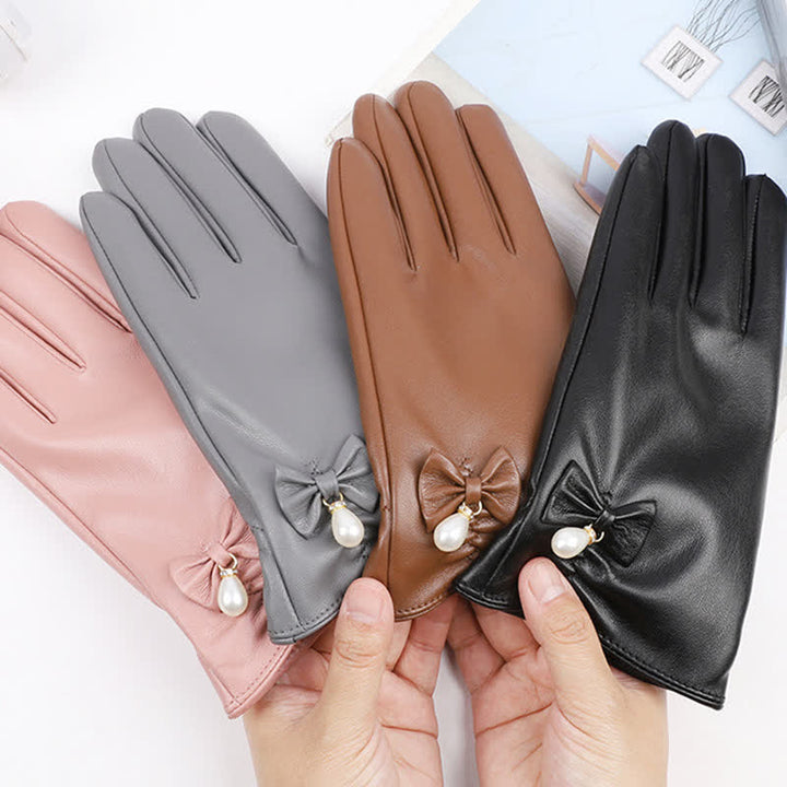 Women's Winter Velvet Pearl Leather Gloves - image 5