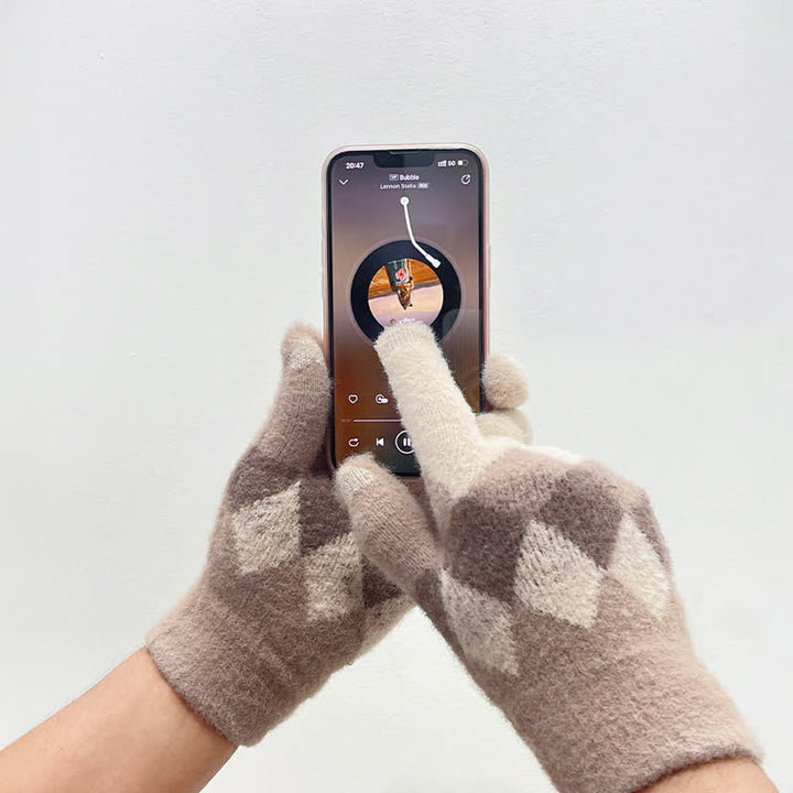 Colorful Diamond Pattern Warm Plush Knitted Gloves - image 7