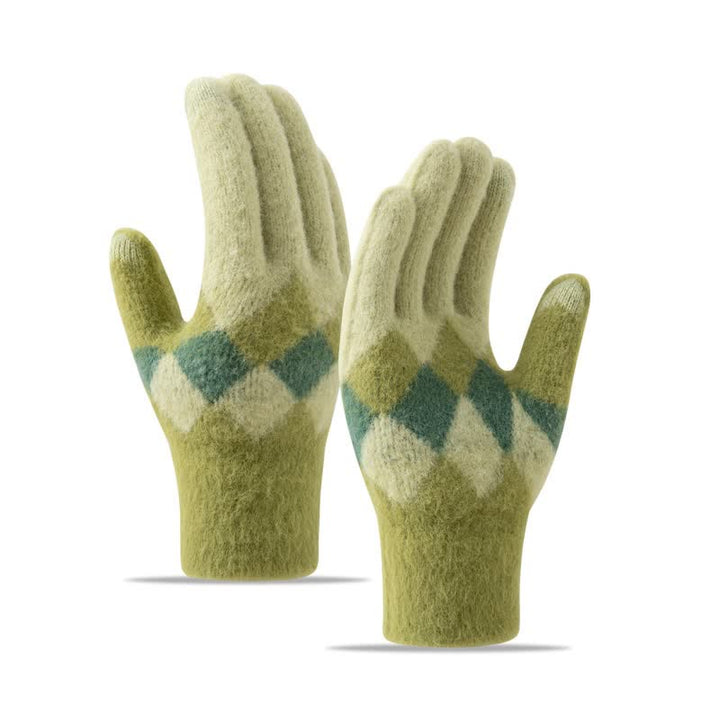 Colorful Diamond Pattern Warm Plush Knitted Gloves - Green - image 0