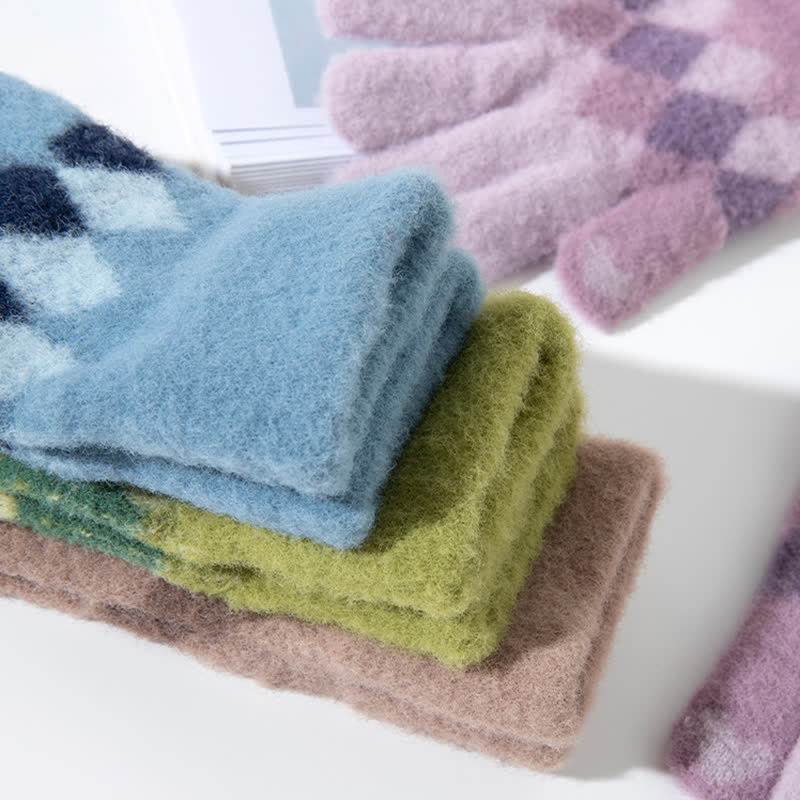 Colorful Diamond Pattern Warm Plush Knitted Gloves - image 10