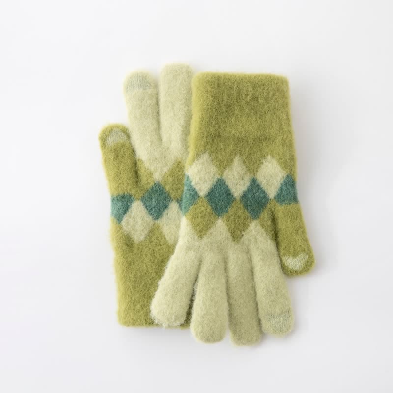 Colorful Diamond Pattern Warm Plush Knitted Gloves - image 1