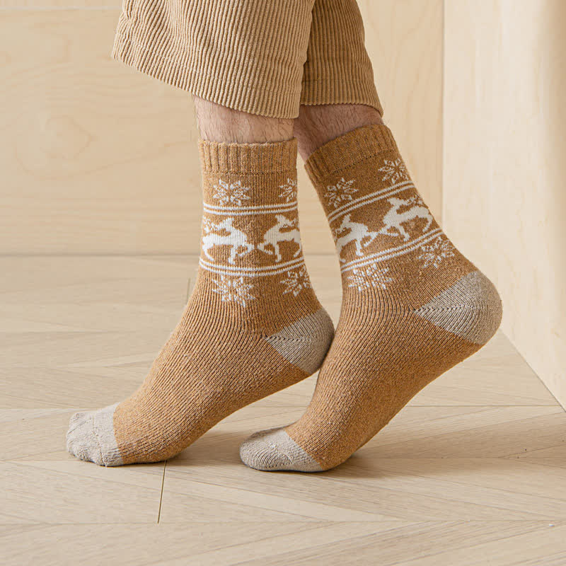 5 Pairs of Snowflake Elk Print Cotton Crew Socks - image 3