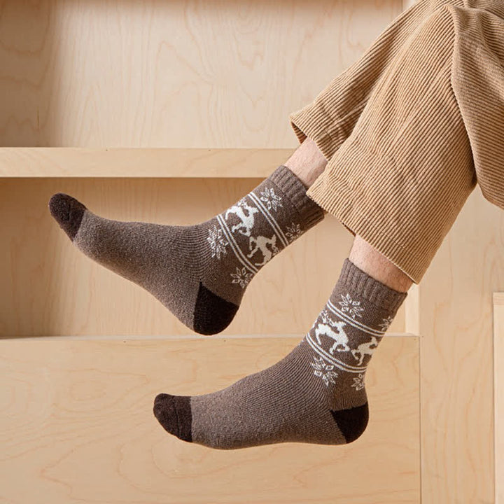 5 Pairs of Snowflake Elk Print Cotton Crew Socks - image 10