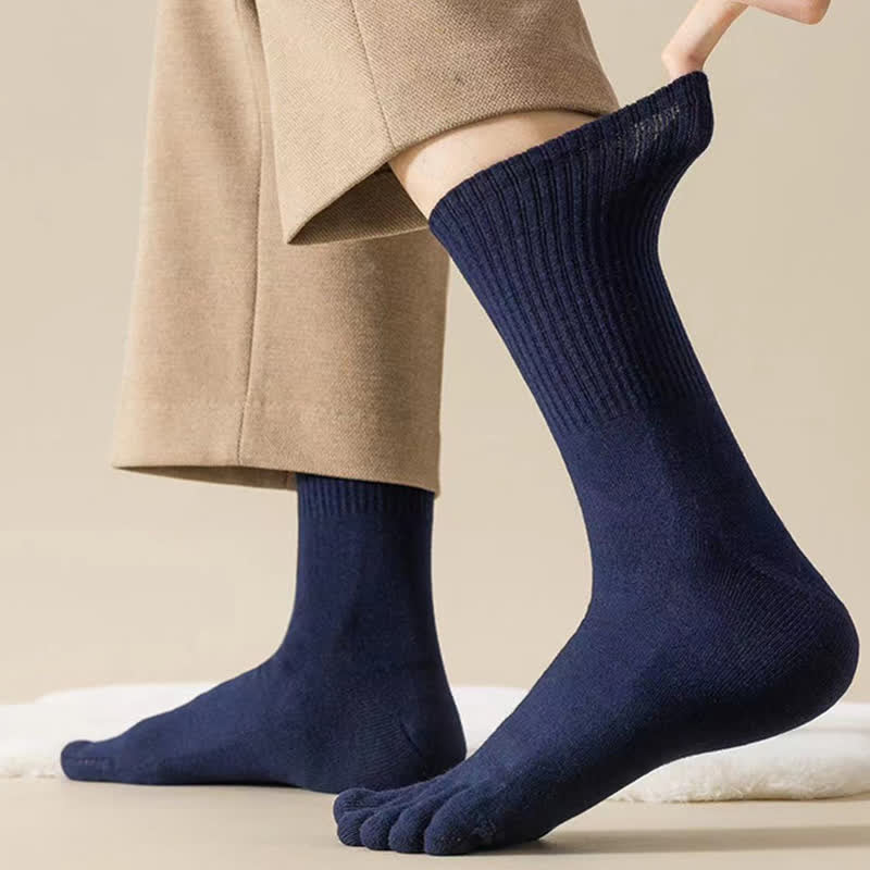 Men's Leisure Split-Toe Wool Blend Athletic Crew Socks - image 0