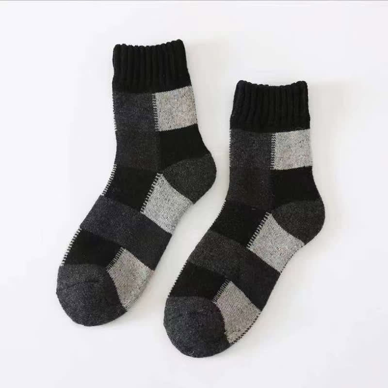 Color-Blocking Wool Thickening Crew Socks - Black - 6 Pairs - One Size (US 6 - US 10) - image 6