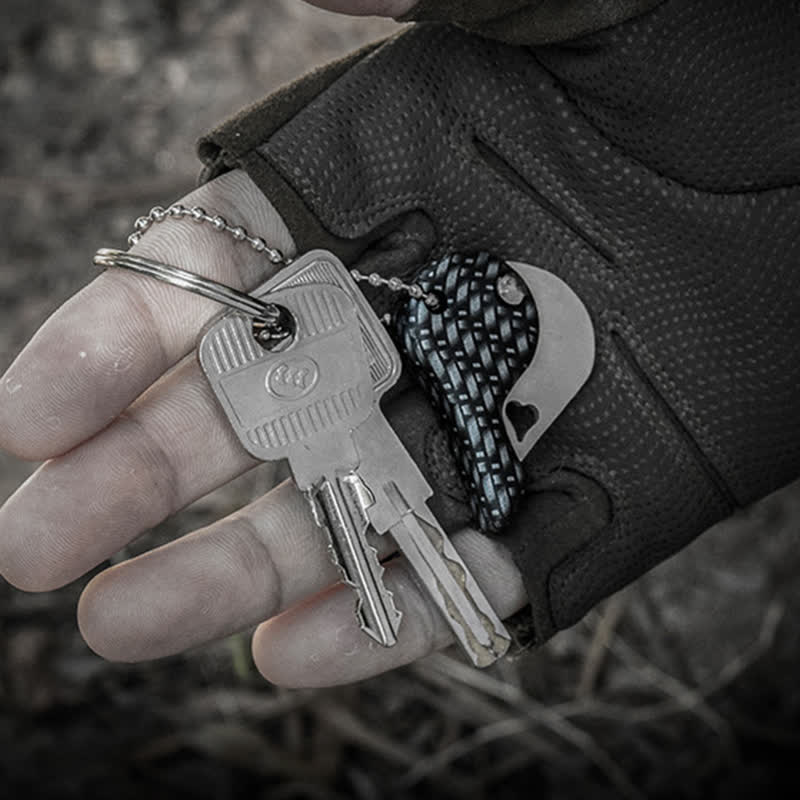 Heart Shaped Hollow Blade Pocket Folding Knife Keychain - image 1