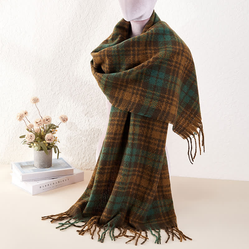 Unisex Luxury British Style Plaid Pattern Tassle Scarf - image 4