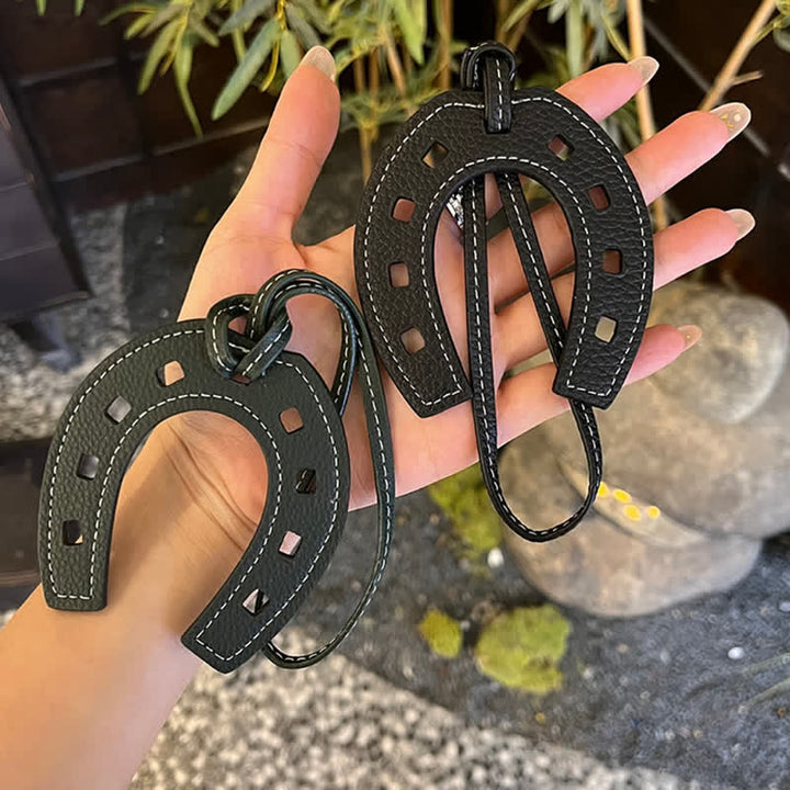 Hangings Simple Horseshoe Pendant Leather Keychain - image 6