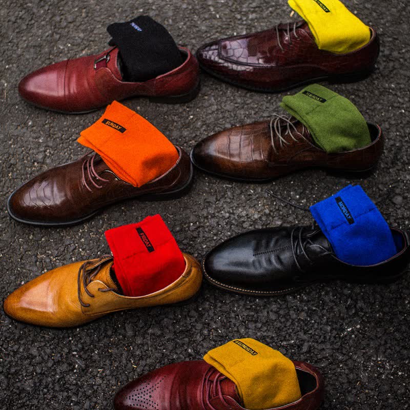 Men's Solid Color British Gentleman Cotton Crew Socks - image 3