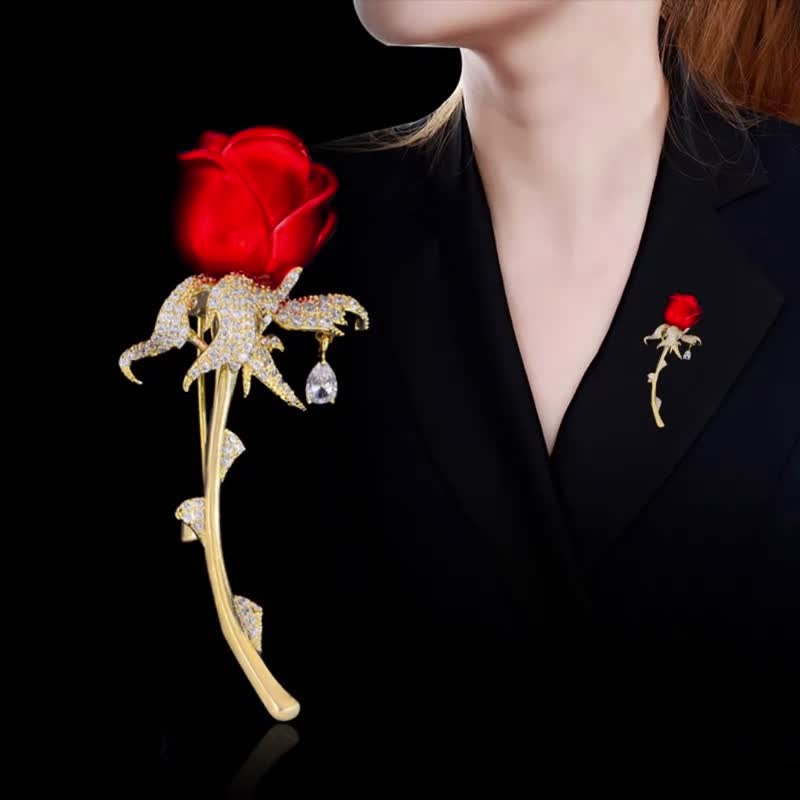 Women's Charming Red Rose Shiny Rhinestone Brooch - Red - image 0