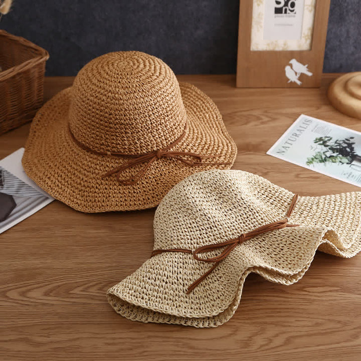 Women's Elegant Wide Brim Summer Foldable Straw Hat - image 1