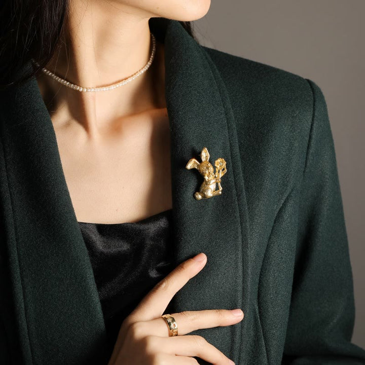 Vintage Rabbit With Sunflowers Brooch Shirt Accessories