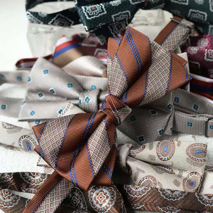 Men's Vintage Printed Double Layered Handkerchief Bow Tie - image 3