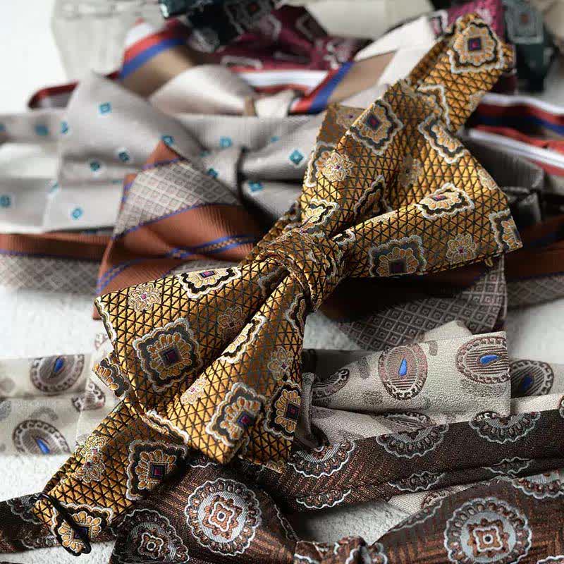 Men's Vintage Printed Double Layered Handkerchief Bow Tie - image 2