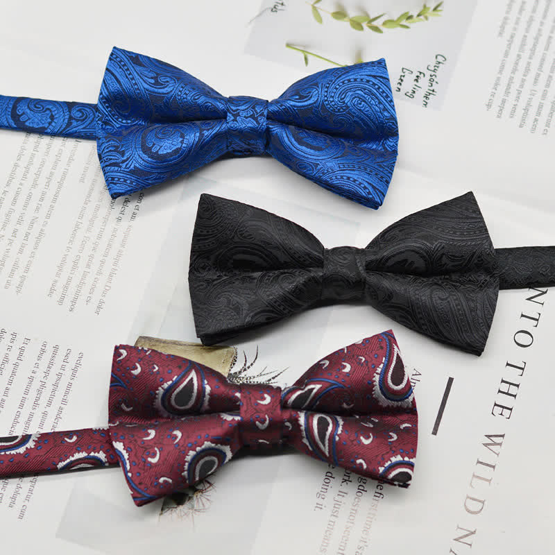 Men's Elegant Paisley Vintage Art Pattern Bow Tie - image 0